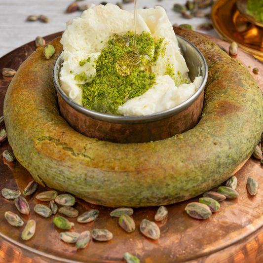 Katmer Simit – Crispy Pistachio Roll Delight