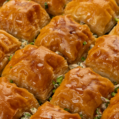 Classic Baklava Square with Pistachio – Authentic Turkish Baklava